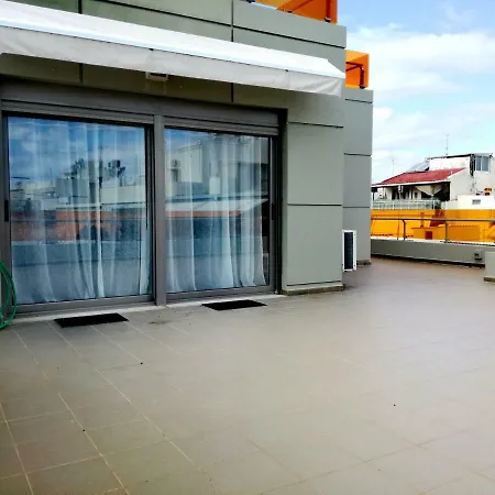 Spacious And Modern Downtown Apartament *